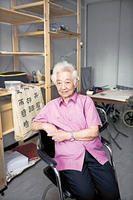 于蓝个人资料简介,影视界资深演员，艺术生涯璀璨人生