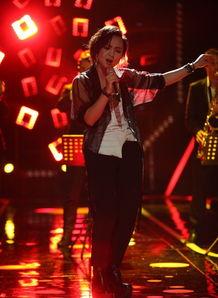 周笔畅家庭背景,从普通家庭走向音乐巅峰的励志传奇